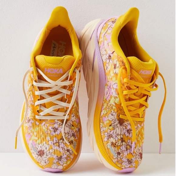 Hoka x Free People Clifton BNWT - Picture 3 of 4